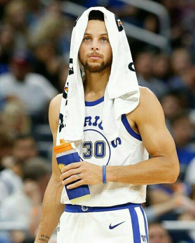 媒体必须对 媒体必须对